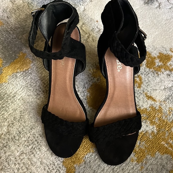 Black Velvet Ankle Sandals - Picture 3 of 6